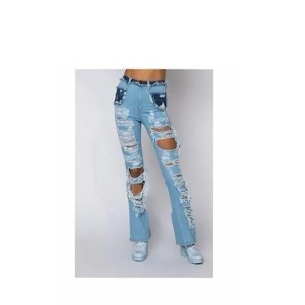 NWT~Super Distressed Aphrodite Flare Leg Denim Jeans~Tag Sz 11~Fits Like Sz 9